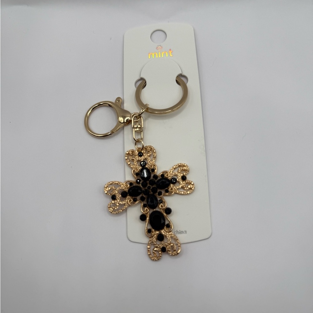 Mint Black and Gold Cross Key Holder